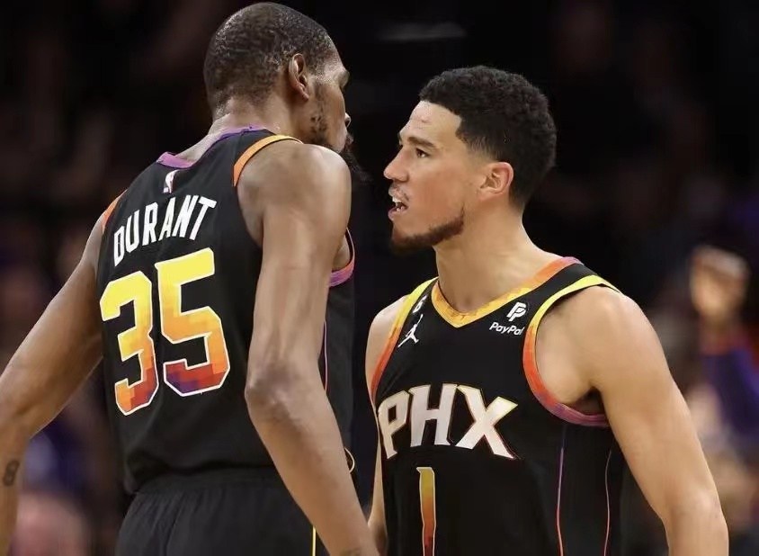  布克末节独得15分太阳加时险胜开拓者