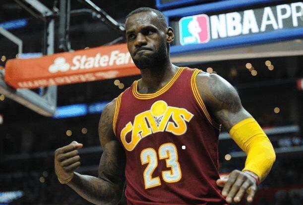  詹姆斯全能发挥助湖人轻取马刺迎连胜